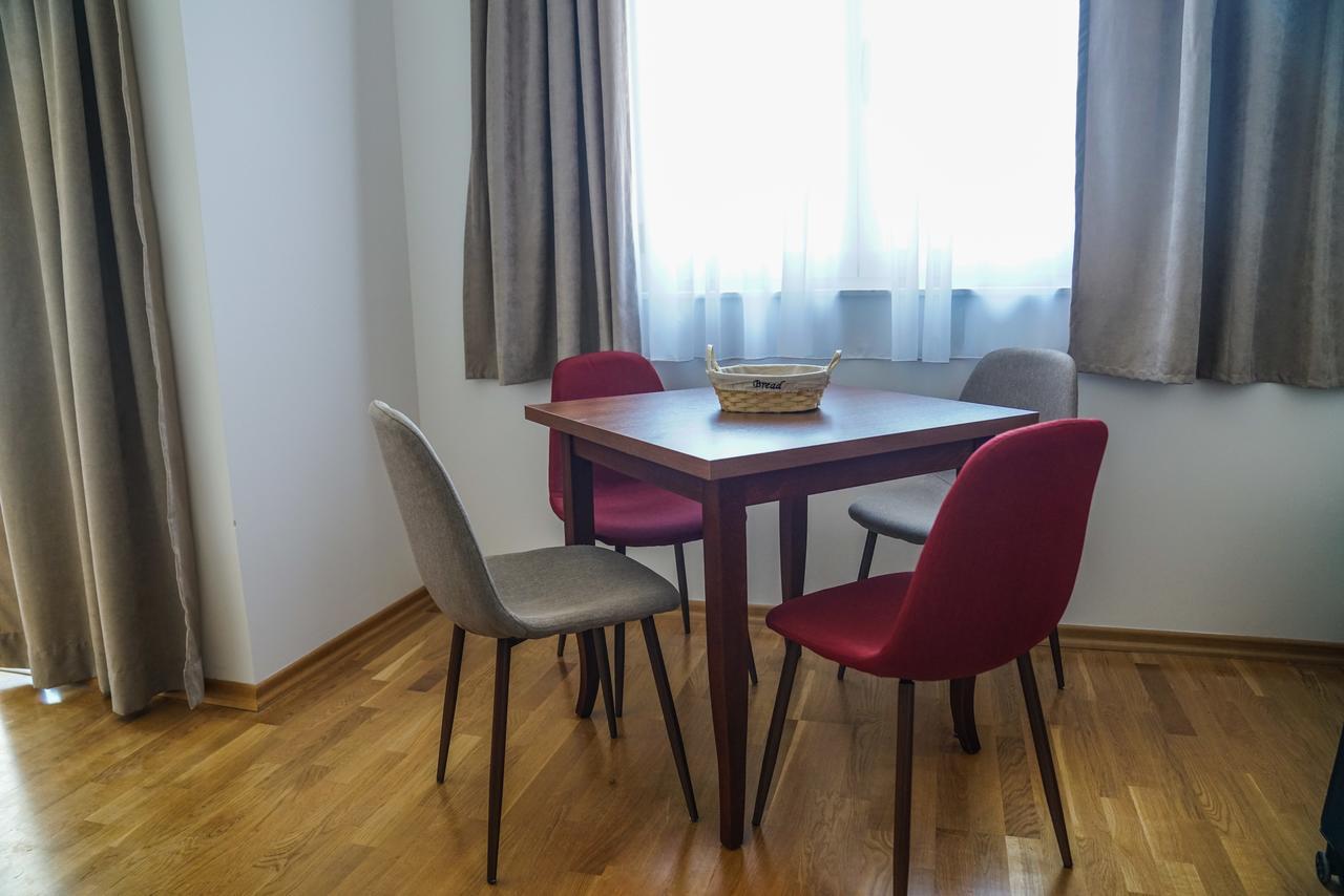 La Dolce Vita Residence Ulcinj Bagian luar foto