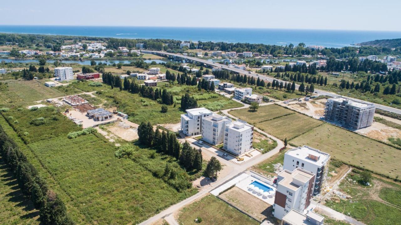 La Dolce Vita Residence Ulcinj Bagian luar foto
