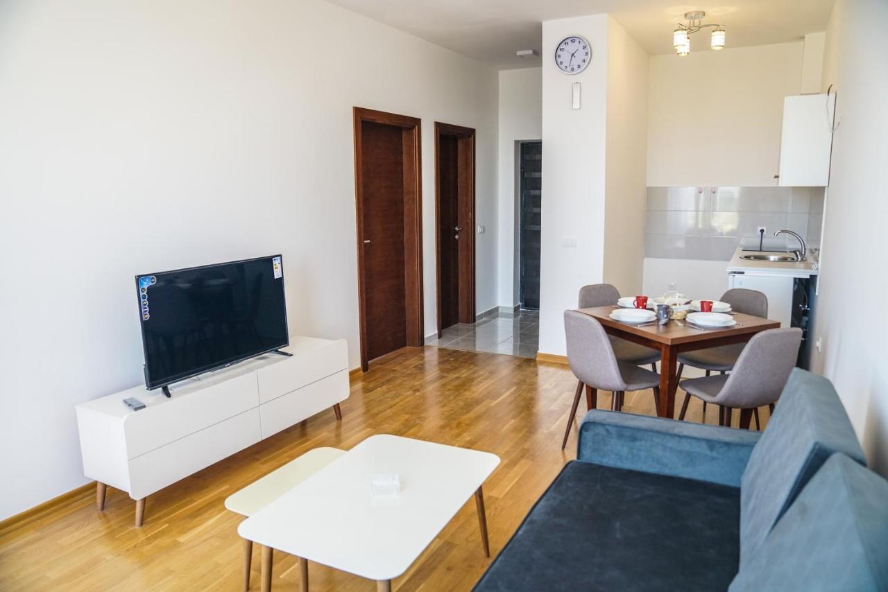 La Dolce Vita Residence Ulcinj Bagian luar foto